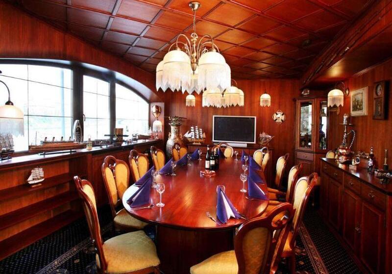 Fotos del hotel Botel Albatros:  8