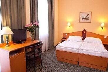 Central Hotel Prague