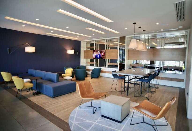 Fotos del hotel Antaris Cintermex:  24