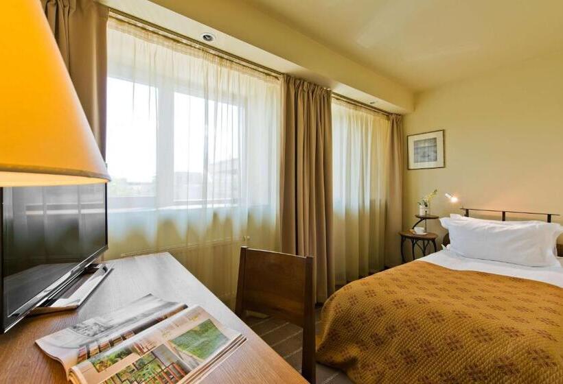 هتل Best Western Vilnius