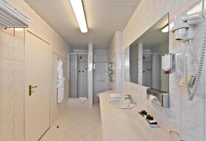 هتل Best Western Vilnius