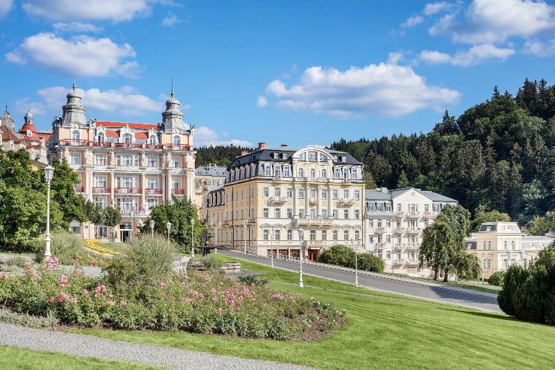 هتل Danubius Health Spa Resort Hvezda-Skalnik