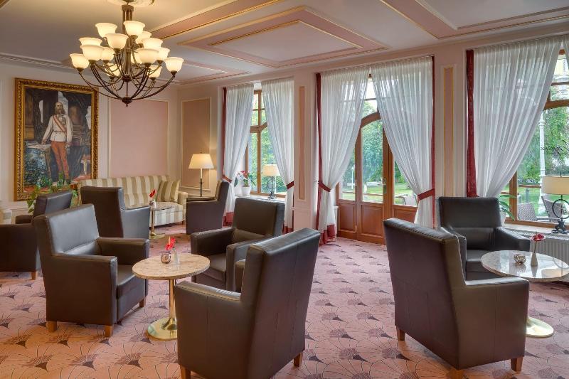 هتل Danubius Health Spa Resort Hvezda-Skalnik