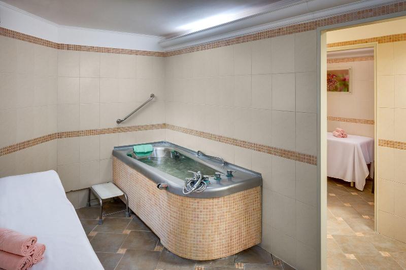 هتل Danubius Health Spa Resort Hvezda-Skalnik