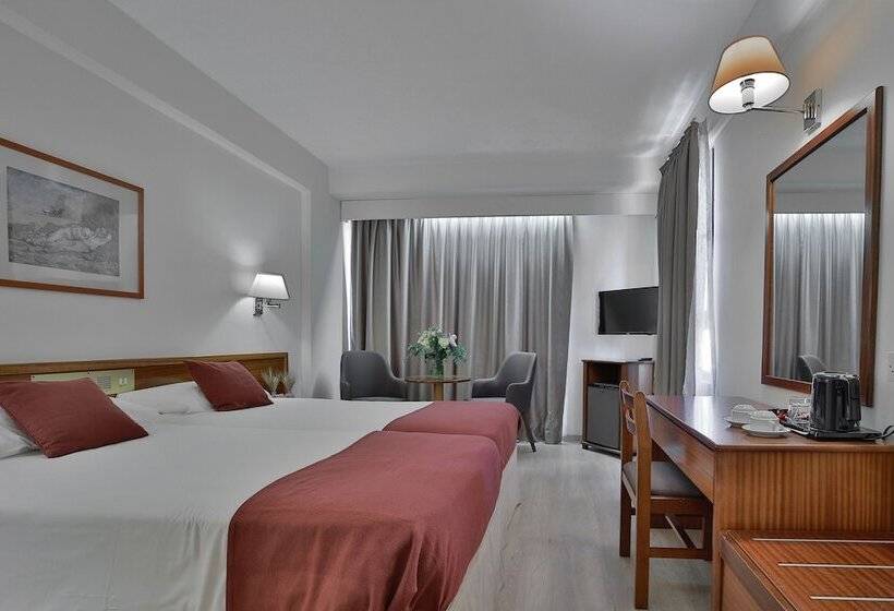 Odysseia Hotel Kapetanios