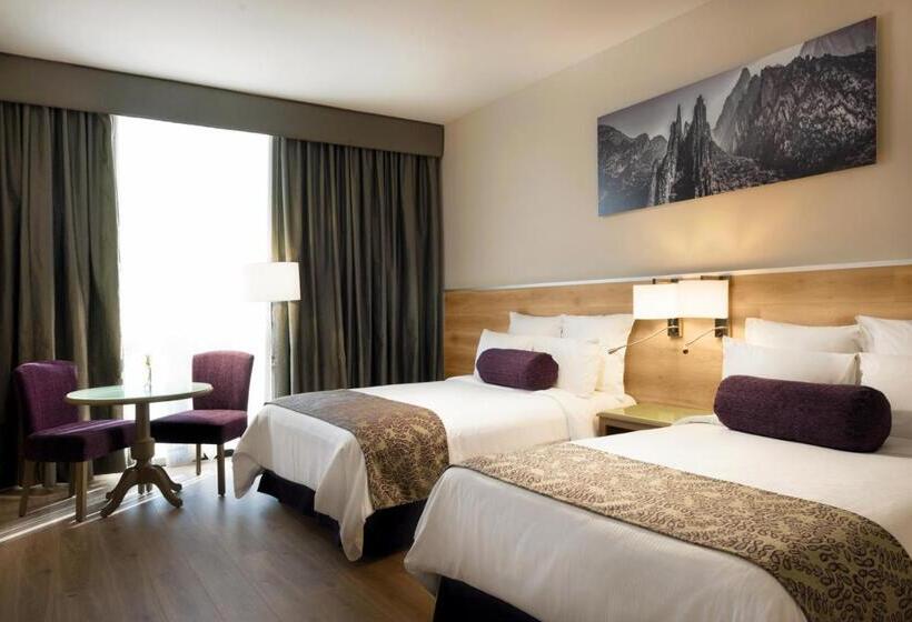 Fotos del hotel Krystal Monterrey:  2