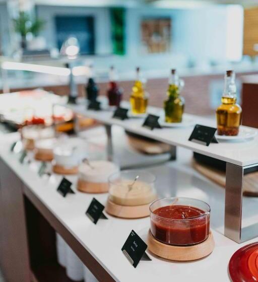 هتل Orea Resort Sklář Harrachov