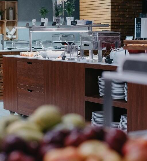 هتل Orea Resort Sklář Harrachov