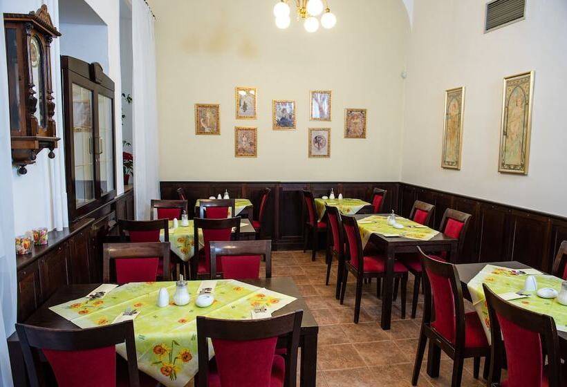 Fotos del hotel Petr:  12