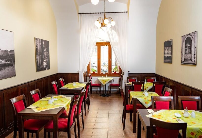 Fotos del hotel Petr:  11