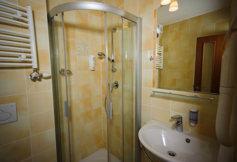 Fotos del hotel Petr:  28