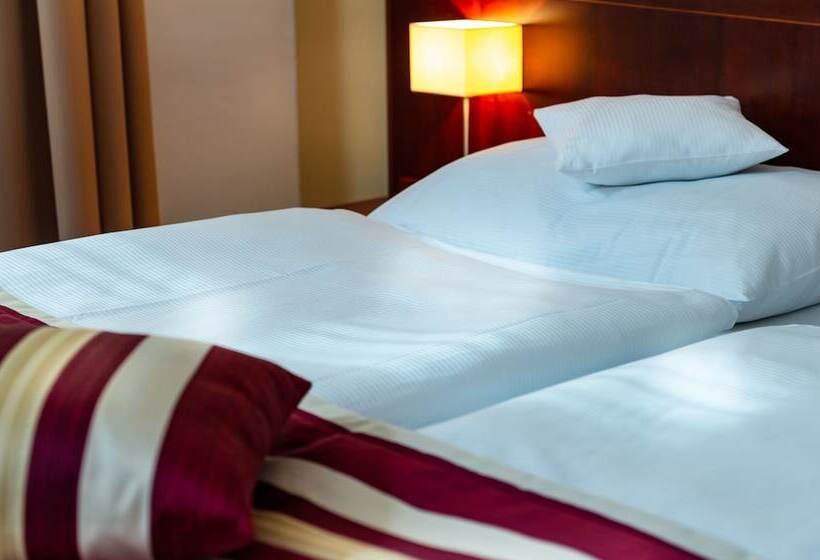 Fotos del hotel Petr:  3