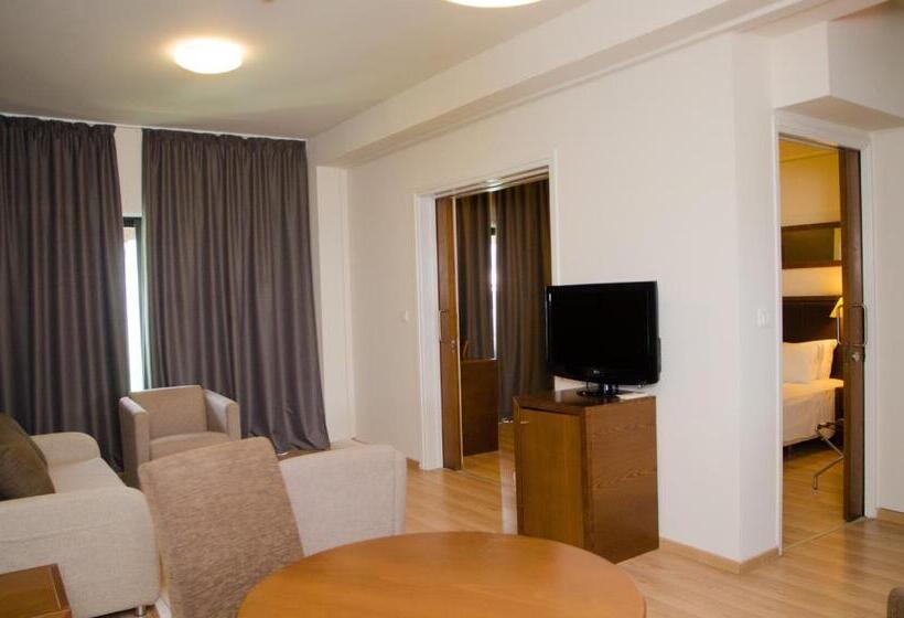 Rodon Hotel And Resort
