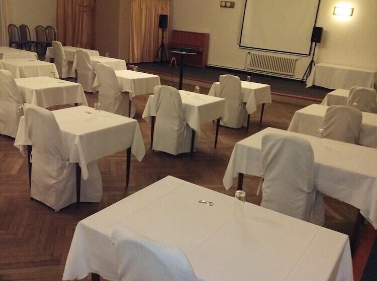 Fotos del hotel Svornost:  3