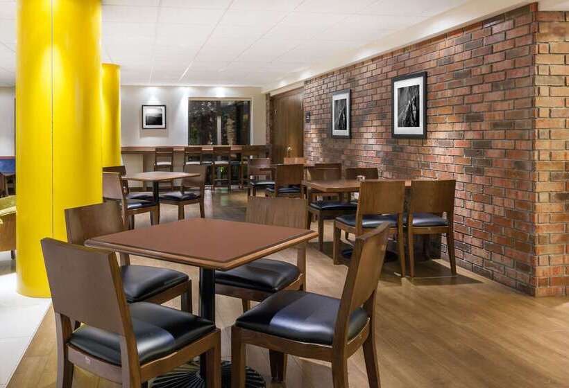 Fotos del hotel Wyndham Garden Monterrey Norte:  31