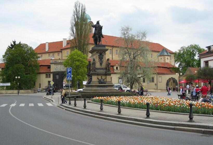 Lazensky Hotel Park