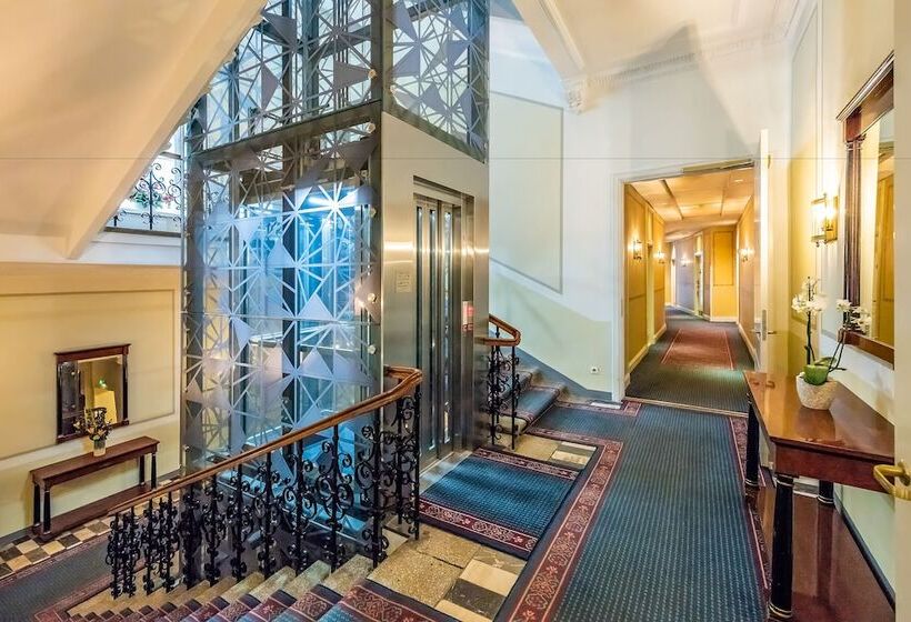 Radisson Collection Astorija Hotel, Vilnius
