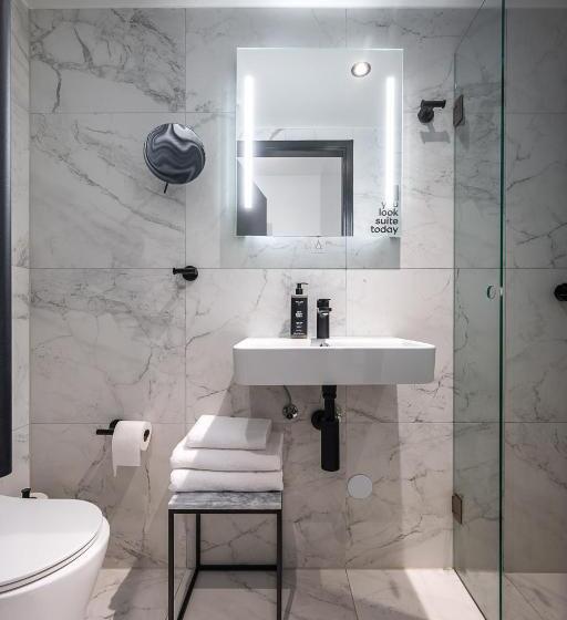 호스텔 Limehome Amsterdam Leidsekruisstraat