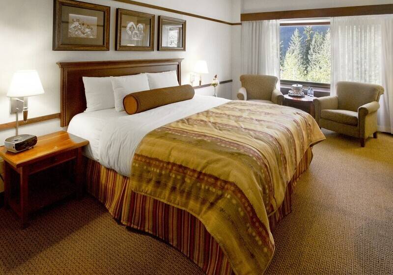 בית מלון כפרי Alyeska Resort