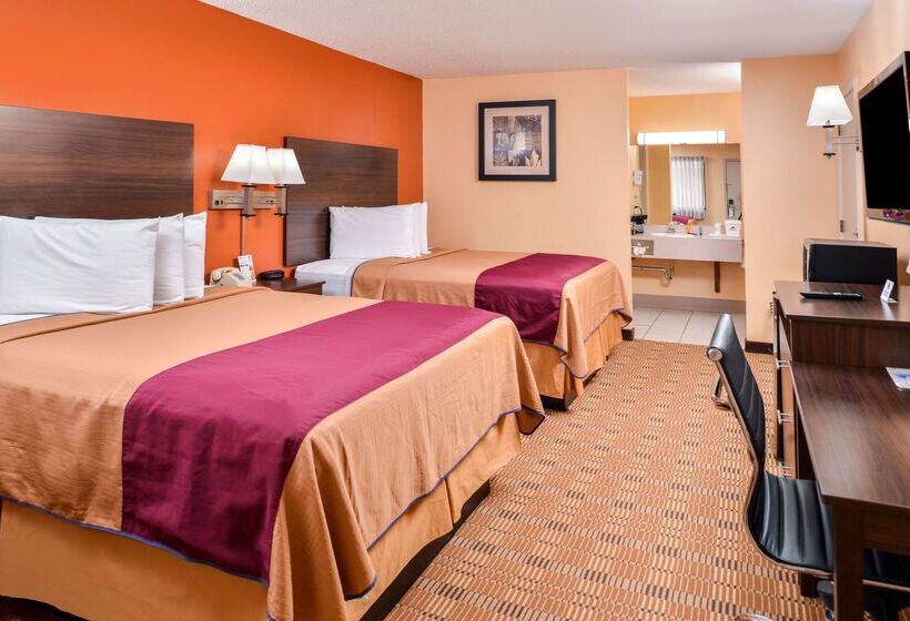 هتل Americas Best Value Inn Ellsworth