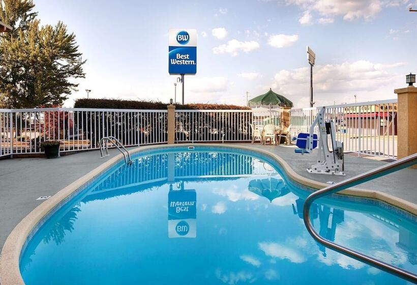 هتل Best Western Fairwinds Inn