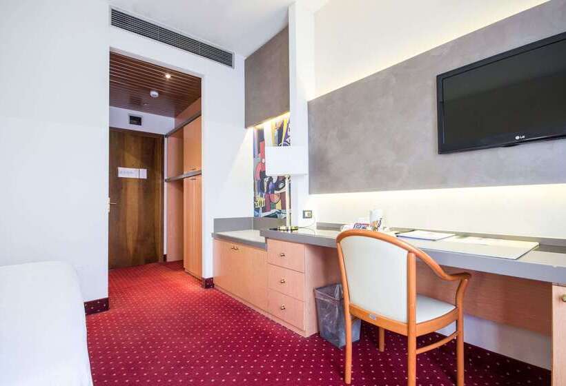 فندق Best Western  Modena District