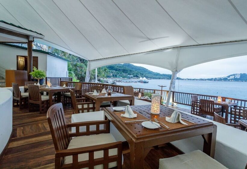 هتل Camino Real Acapulco Diamante