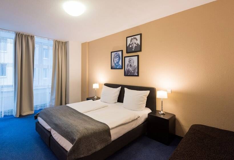 Fotos del hotel City Apart:  6