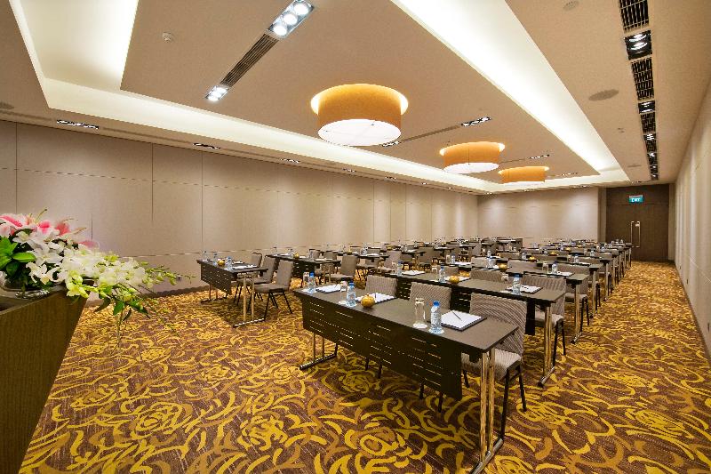 Fotos del hotel Eastin Grand Hotel Saigon:  25