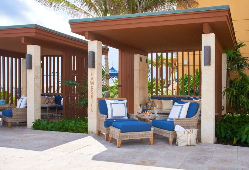 هتل Eau Palm Beach Resort & Spa