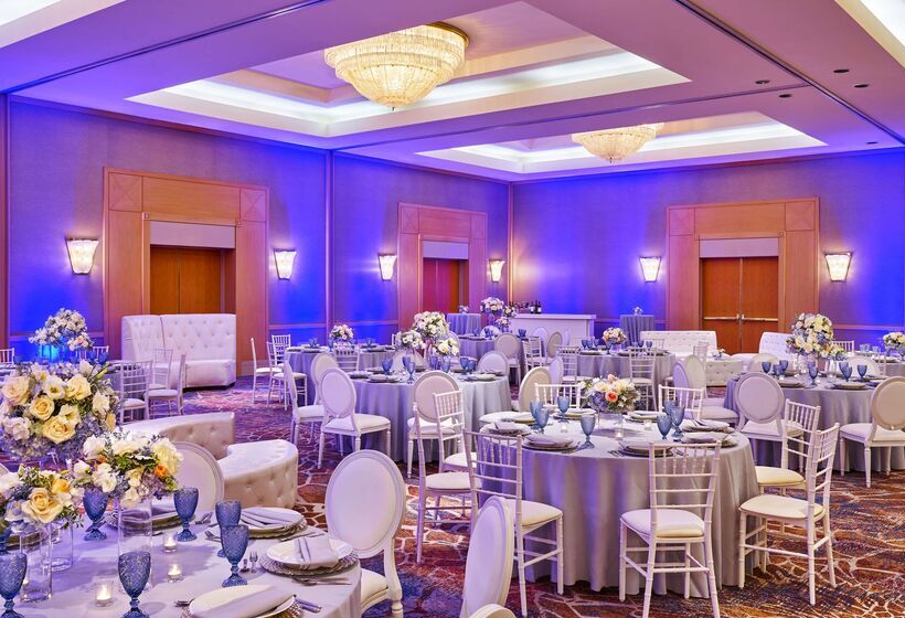 فندق Hilton Los Angeles North/glendale