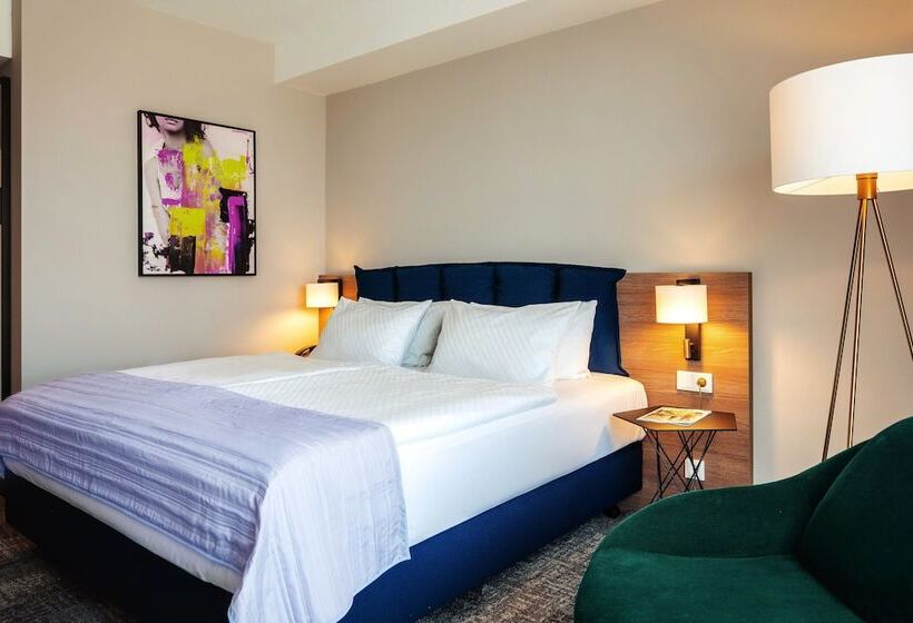 Fotos del hotel Holiday Inn Berlin City Center East Prenzlauer Berg, An Ihg:  3