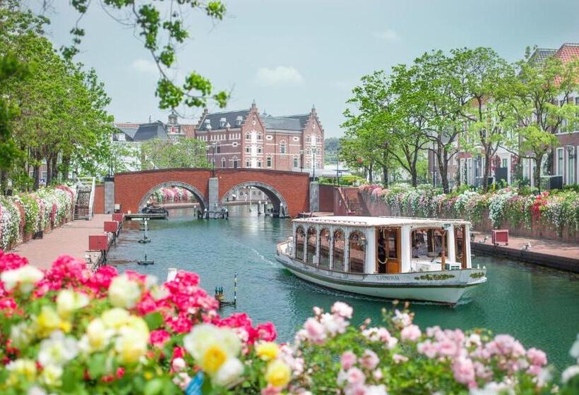 فندق Huis Ten Bosch  Europe