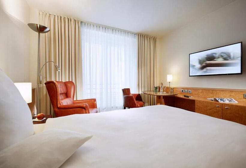 Lindner Hotel Dusseldorf Airport, Part Of Jdv By Hyatt