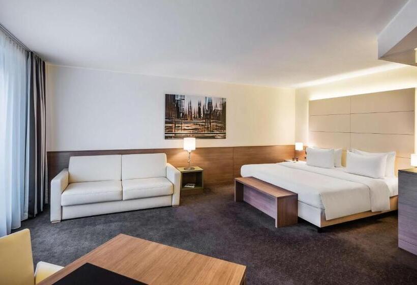 Lindner Hotel Dusseldorf Airport, Part Of Jdv By Hyatt