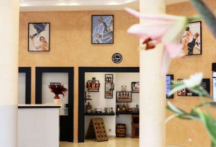 هتل Mercure Montpellier Centre Antigone