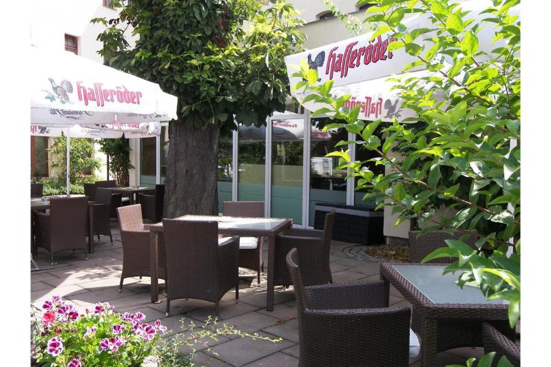 Отель Merseburger Hof