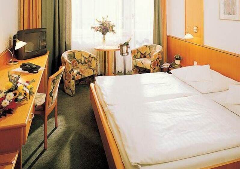 Fotos del hotel Monica:  7