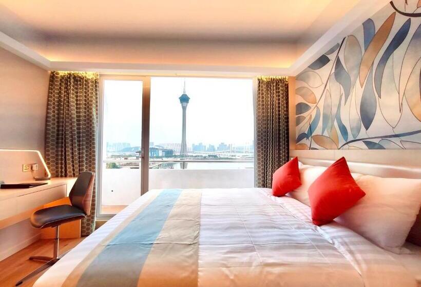 هتل Riviera Macau