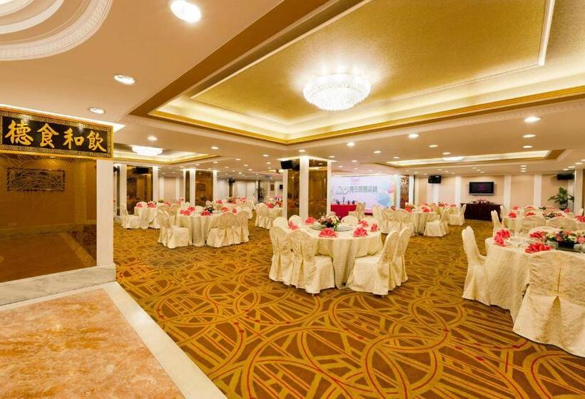 هتل Riviera Macau