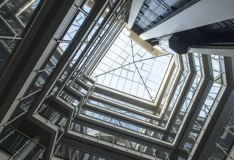 هتل Wyndham Hannover Atrium