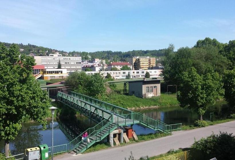 Hotel Zimní Stadion Náchod