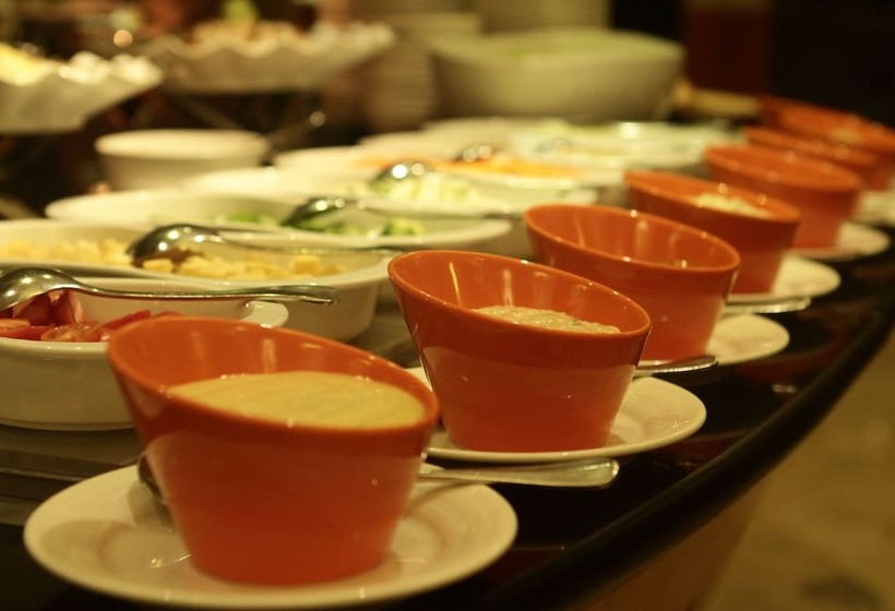Fotos del hotel Novotel Surabaya:  31