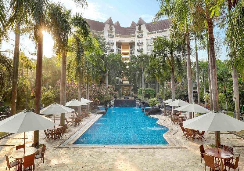 Fotos del hotel Novotel Surabaya:  7
