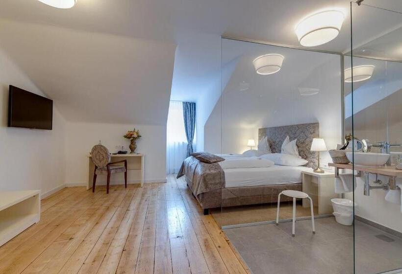 Boutique Hotel Goldenes Lamm