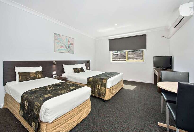 Comfort Hotel Dandenong