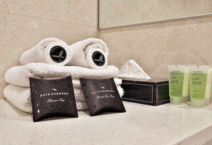Comfort Hotel Dandenong