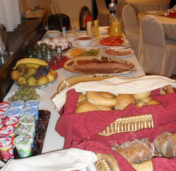 Fotos del hotel Bobbio:  21