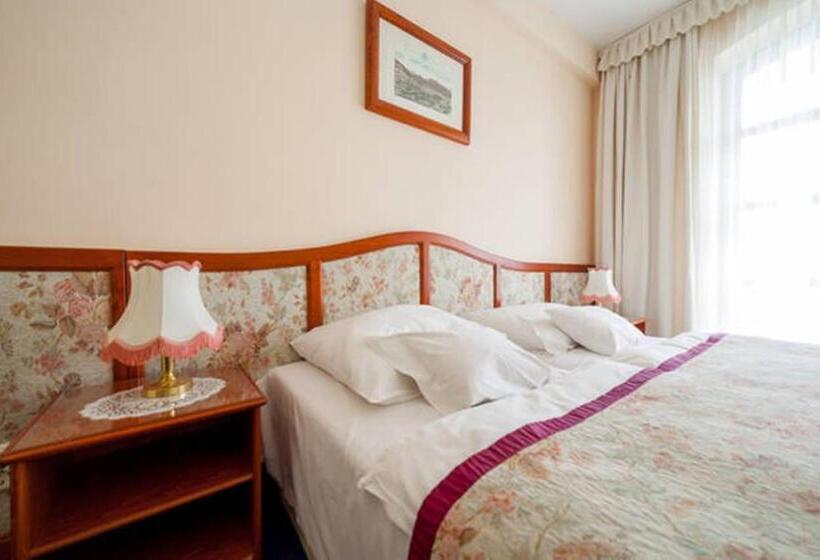 Fotos del hotel Bobbio:  6