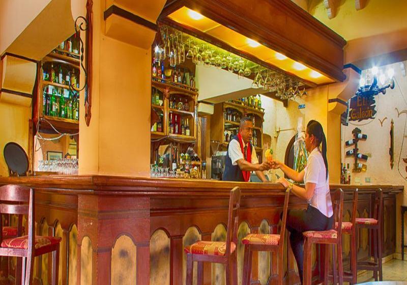 Fotos del hotel Dos Mares:  6